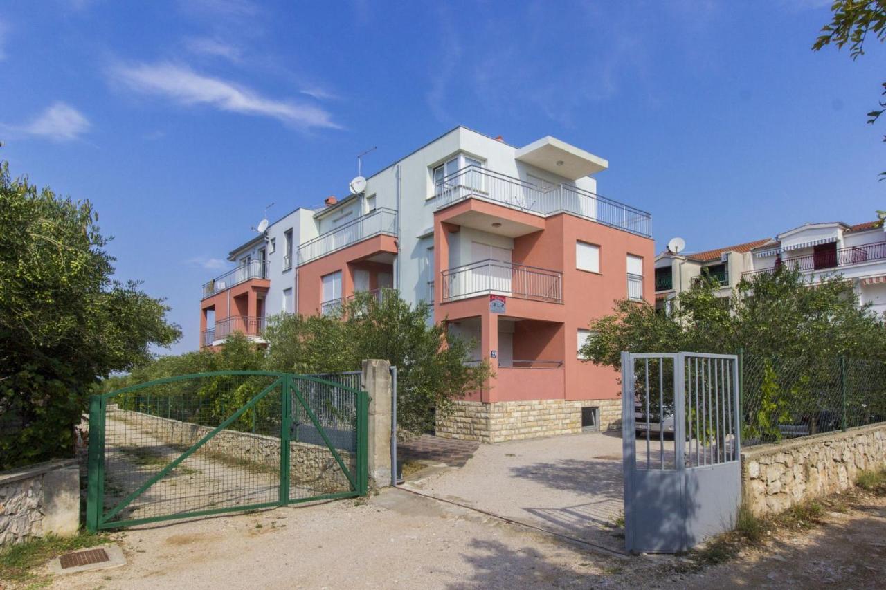 Apartments Lenija Jadrija Buitenkant foto